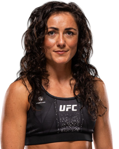Delphine Benouaich — Women's Strawweight fighter portrait