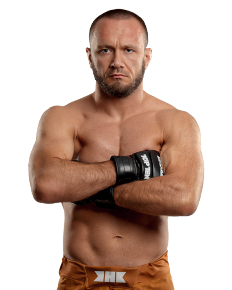 Marcin Bandel T10 — fighter portrait