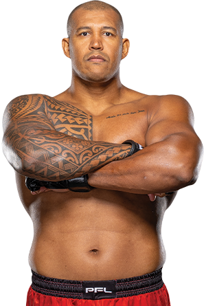 Renan Ferreira — fighter portrait